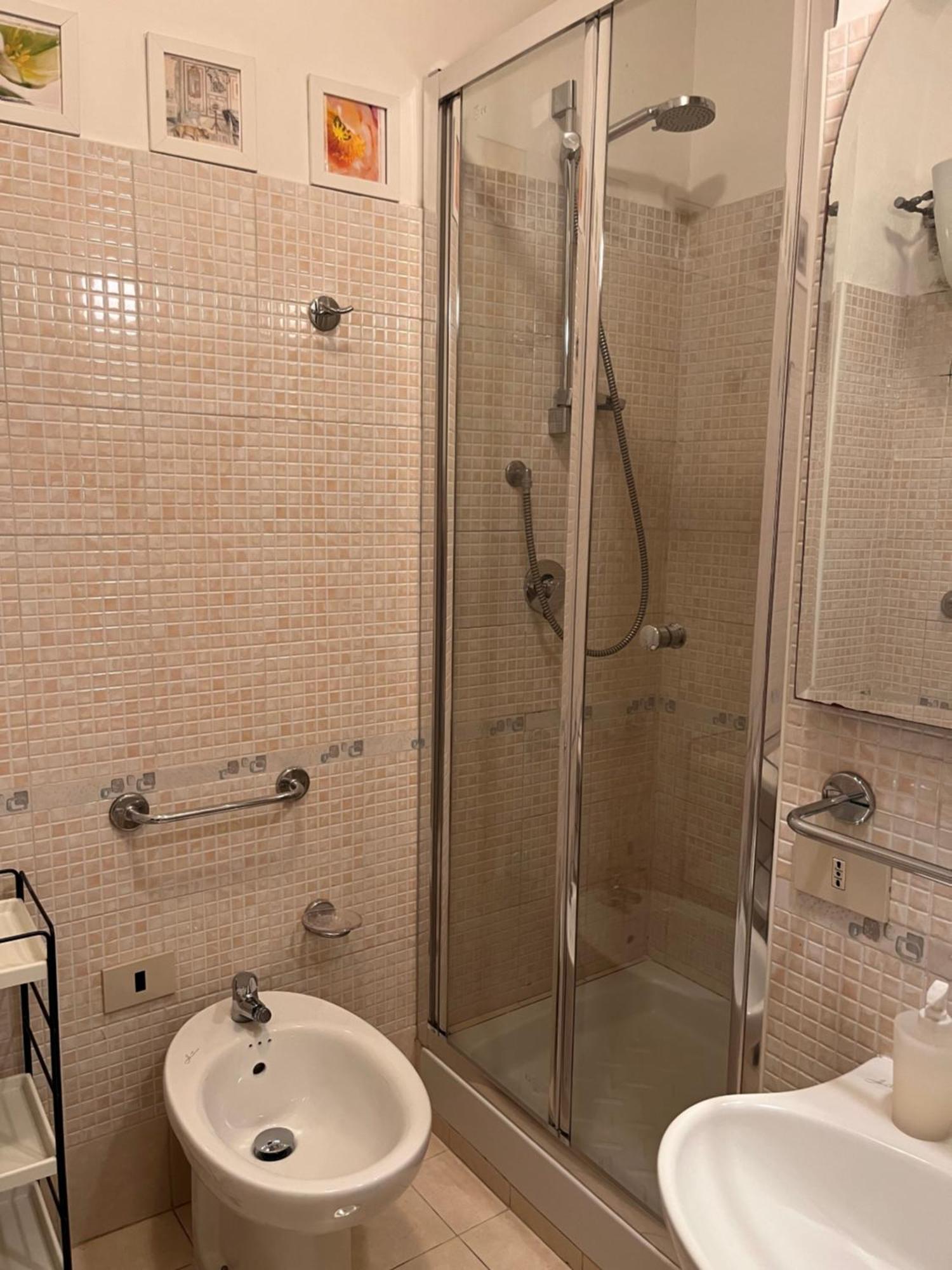 B&B Dolcevirginia ローマ エクステリア 写真